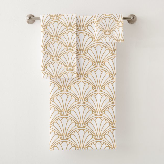 White and Gold Art Deco Fan Flower Motif Bath Towel Set (Insitu)