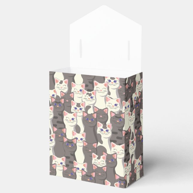 White and grey cats pattern favour box (Opened)