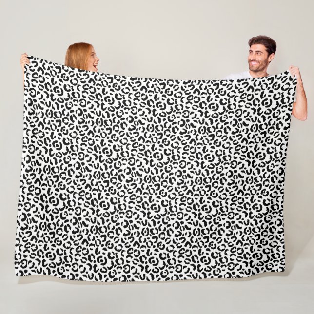 White Black Leopard Print     Fleece Blanket (In Situ)
