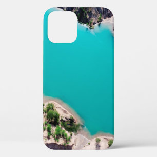 WHITE BOAT ON BLUE SEA WATER DURING DAYTIME iPhone 12 CASE