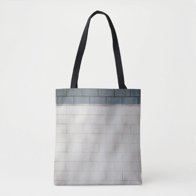 White brick wall tote bag (Front)