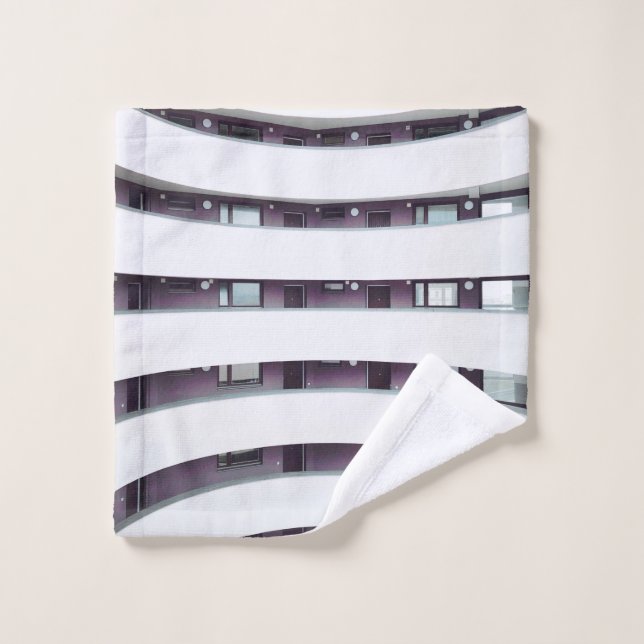 White building interior wash cloth (Wash Cloth)