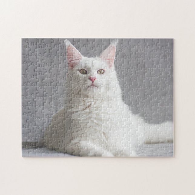 White Cat Puzzle (Horizontal)