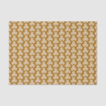White Celtic Triple Spiral Triskele on Matte Gold