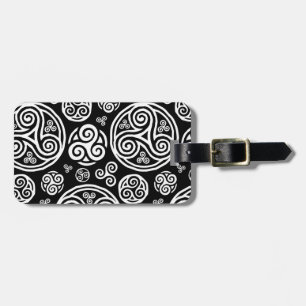 White celtic triskels on black luggage tag