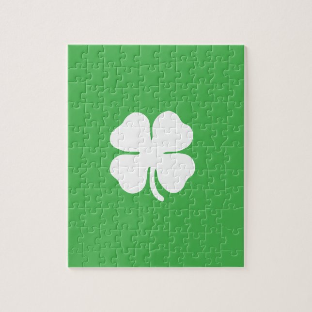 White Clover Leaf Puzzle (Vertical)