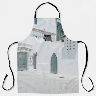 White concrete house apron