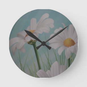 WHITE DAISIES ROUND CLOCK