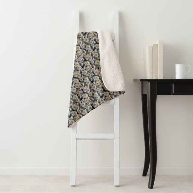 White Daisies Sherpa Blanket (In Situ)