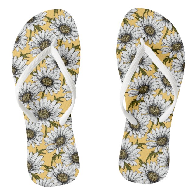 White daisies, wild flowers on yellow thongs (Footbed)