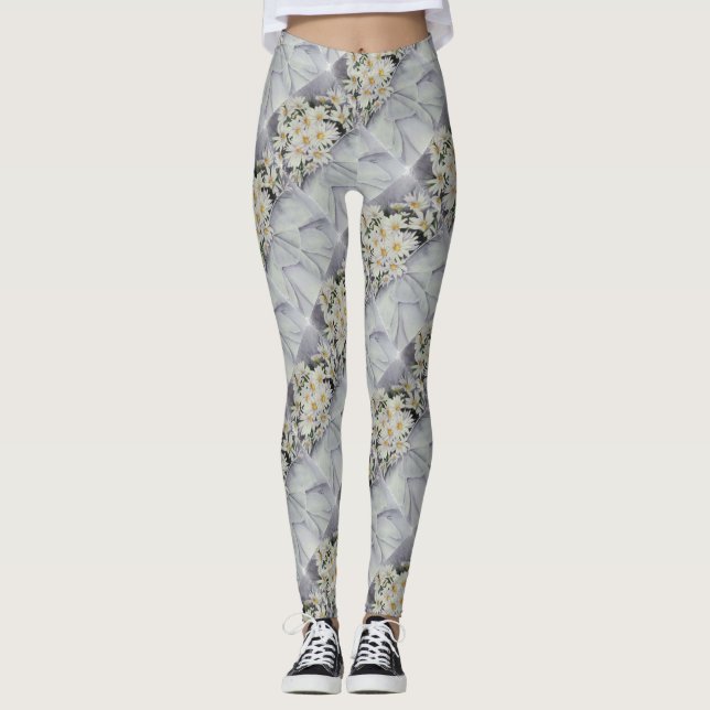 WHITE DAISY BOUQUET | FLORAL LEGGINGS (Front)