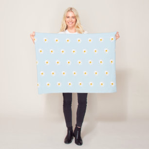 white daisy fleece blanket