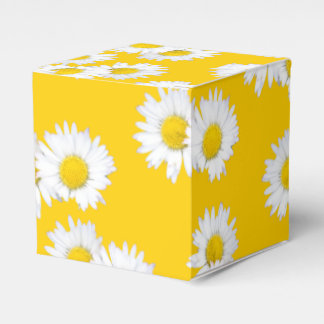White Daisy on Yellow Background Favour Box