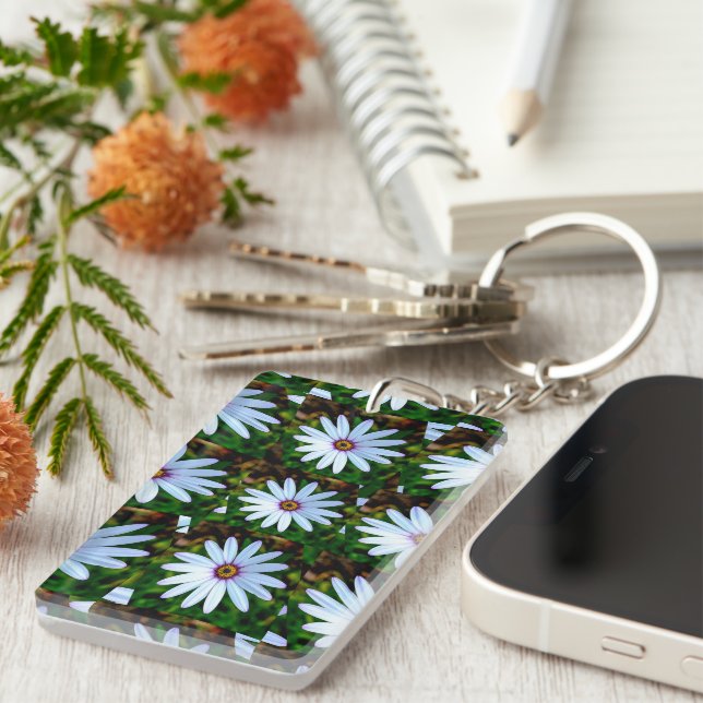 White Daisy Pattern Key Ring (Front Right)