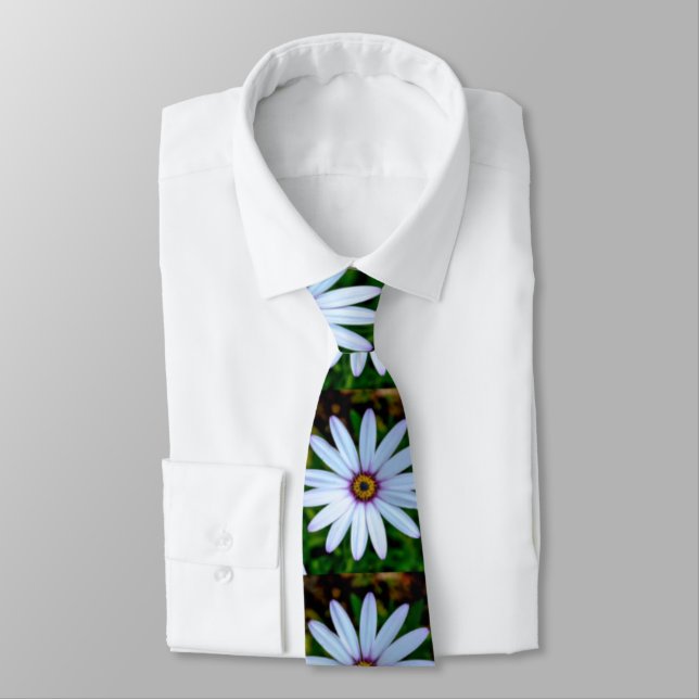 White Daisy Pattern Tie (Tied)