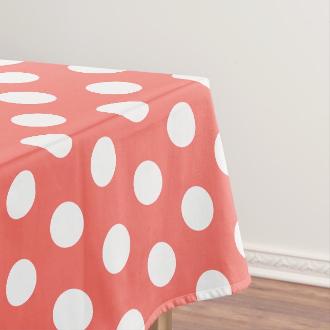 White dots pattern on live coral tablecloth (In Situ)