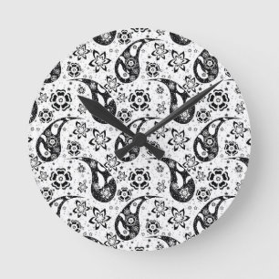 White Floral Paisley Pattern Design Round Clock