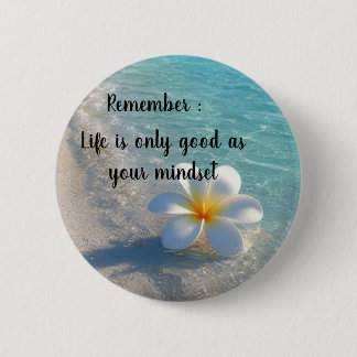White flower brooch featuring a beach theme 6 cm round badge