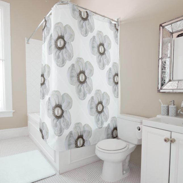 White flower shower curtain (In Situ)