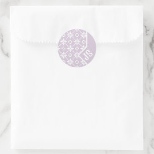 White Flower Tiled Pattern on Pink Border Monogram Classic Round Sticker