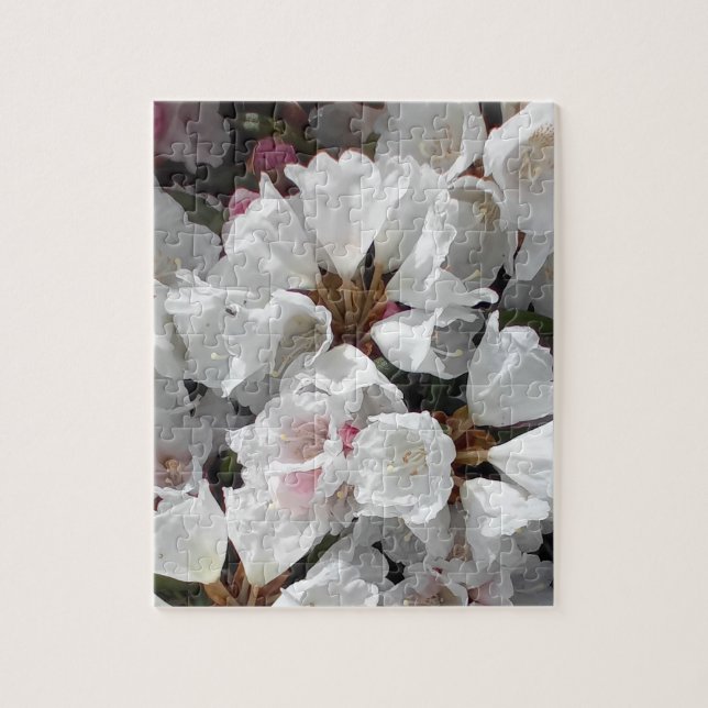 White flowers jigsaw puzzle (Vertical)