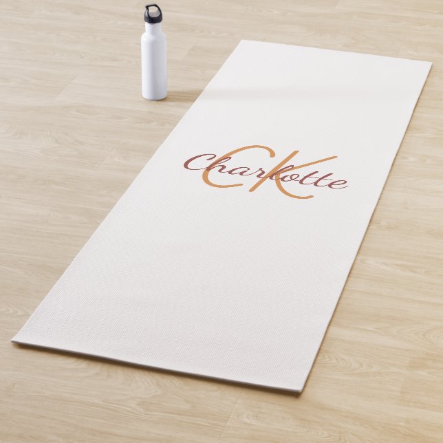 White gold monogram initials name script yoga mat (In Situ)