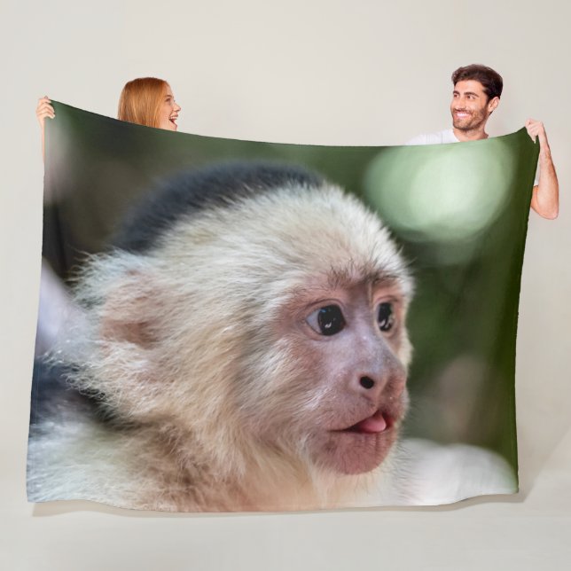 WHITE HEADED CAUPCHIN MONKEY FLEECE BLANKET (In Situ)
