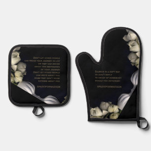 "White heart in black from moon" & Journey Silence Oven Mitt & Pot Holder Set