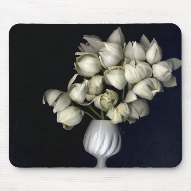 "White heart in black" Mouse Pad (Front)