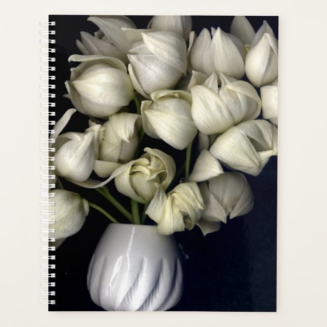 "White heart in black" Planner (Front)