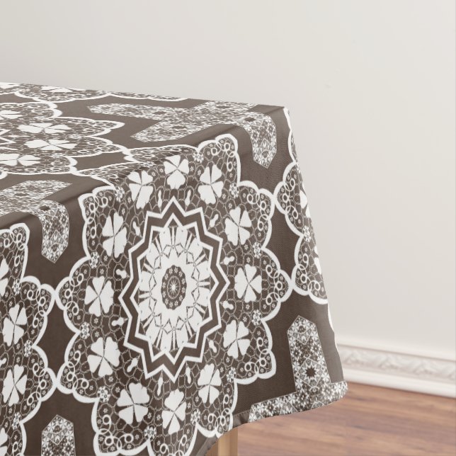 White lace tablecloth (In Situ)