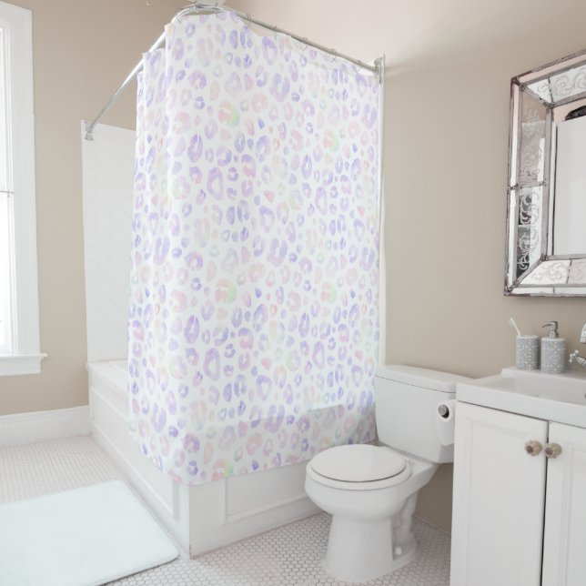 White Metallic leopard Pattern Shower Curtain (In Situ)