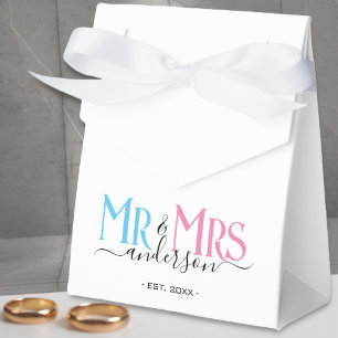 White Mr & Mrs Newlywed Wedding Favour Thank You Favour Box