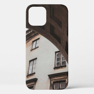 WHITE PAINTED BUILDING iPhone 12 CASE