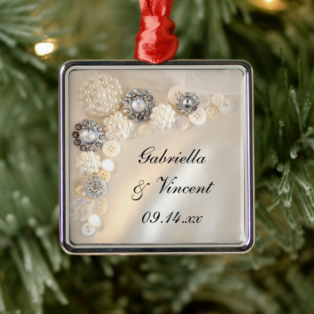 White Pearl and Diamond Buttons Wedding Metal Tree Decoration (Tree)