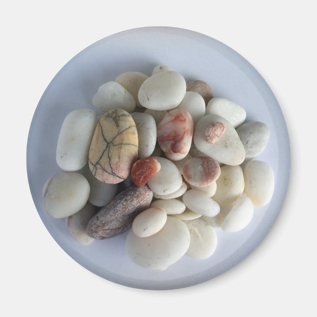 white pebbles magnet (Front)