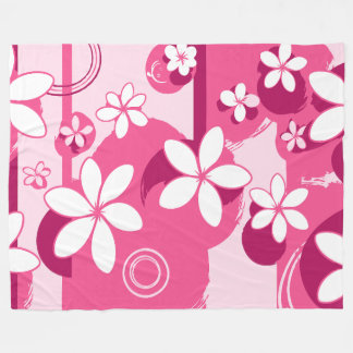 White Petal Flowers with Pink Outlines Fleece Blanket