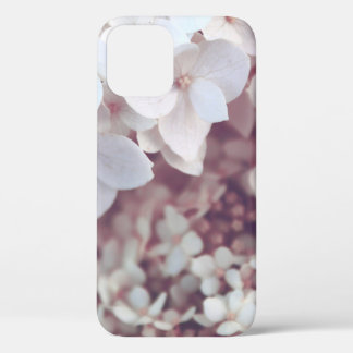 WHITE PETALED FLOWERS iPhone 12 CASE