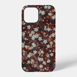 WHITE PETALED FLOWERS iPhone 12 CASE
