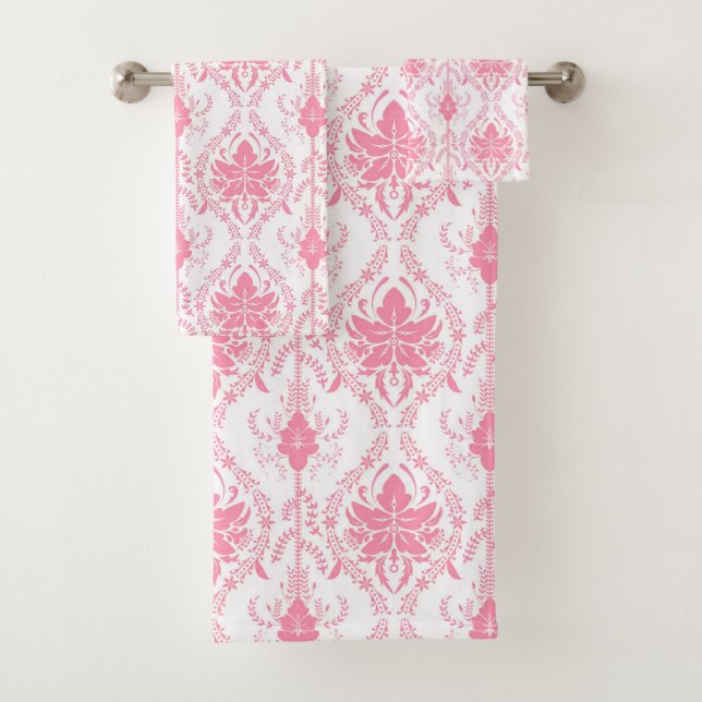 white pink damask pattern  bath towel set (Insitu)