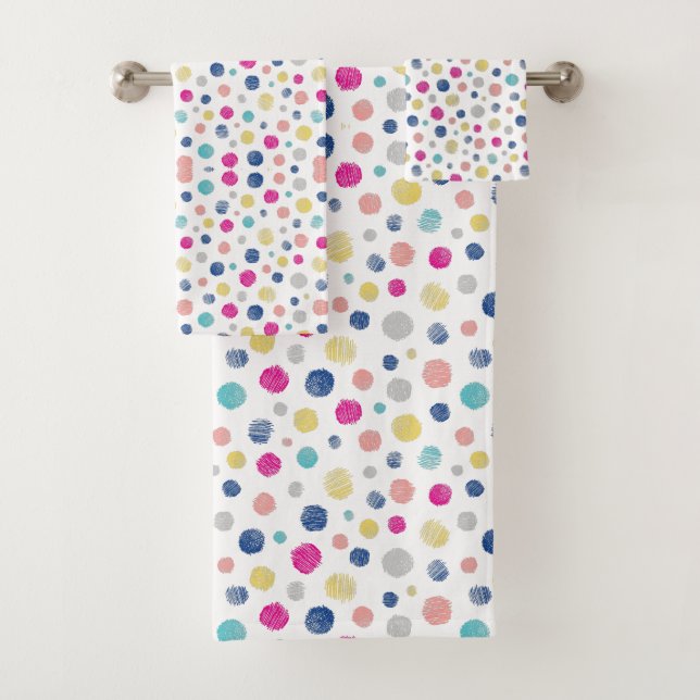 white Polka Dot  Bath Towel Set (Insitu)