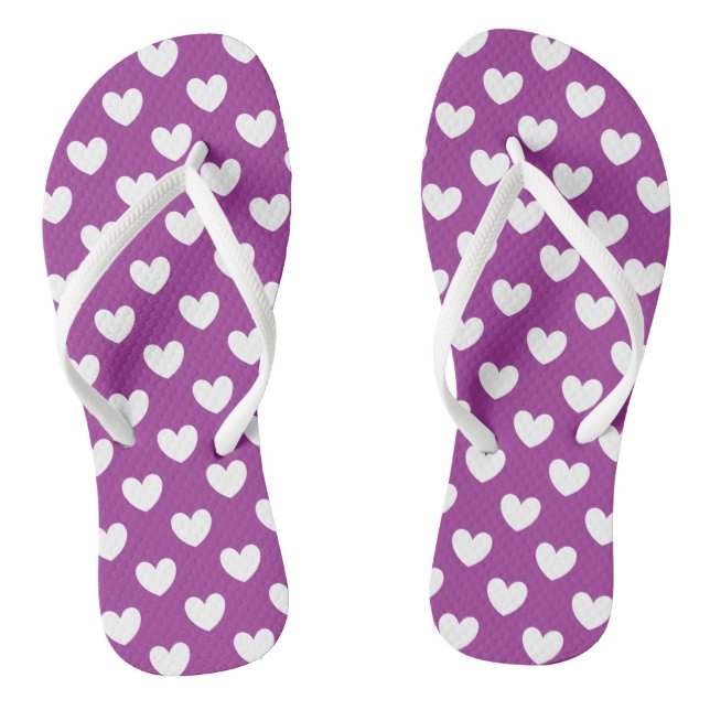 White polka hearts on purple thongs (Footbed)