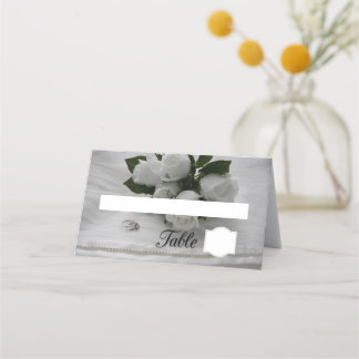 White roses place card