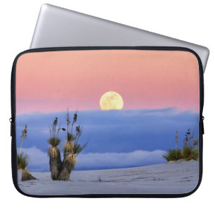 WHITE SAND LAPTOP SLEEVE