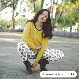 White Skull Floral Modern Chic Yoga & Gym Women's Capri Leggings