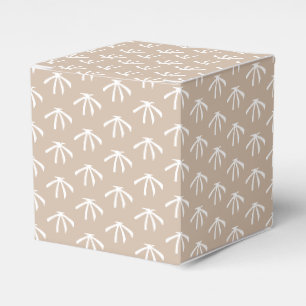 White snow star snowflakes pattern beige gift favour box