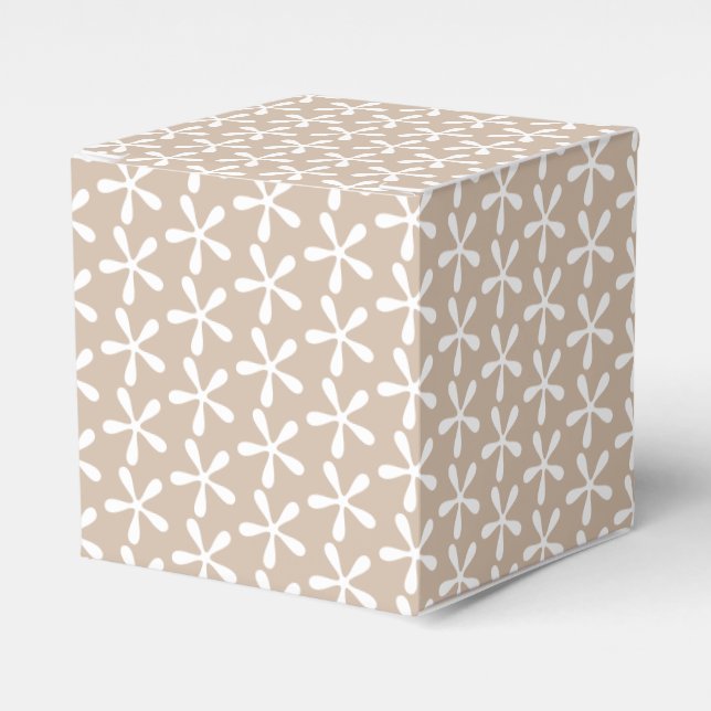 White snow star snowflakes pattern beige gift favour box (Front Side)