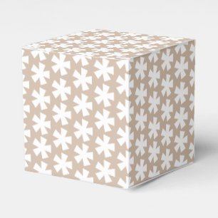 White snow star snowflakes pattern beige tan gift favour box
