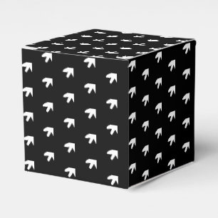 White snow star snowflakes pattern black gift favour box