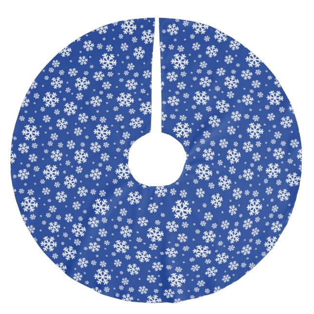 White Snowflakes on Dark Blue Winter Pattern Brushed Polyester Tree Skirt (Front)